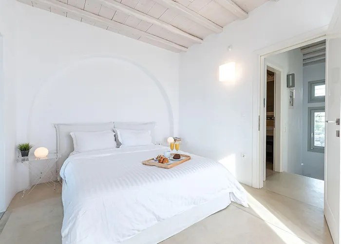 Dreamlike Mykonos Vila