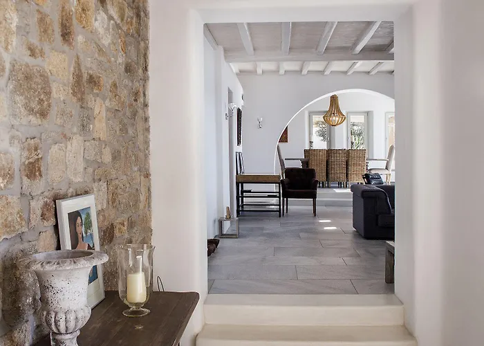 Dreamlike Mykonos אורנוס